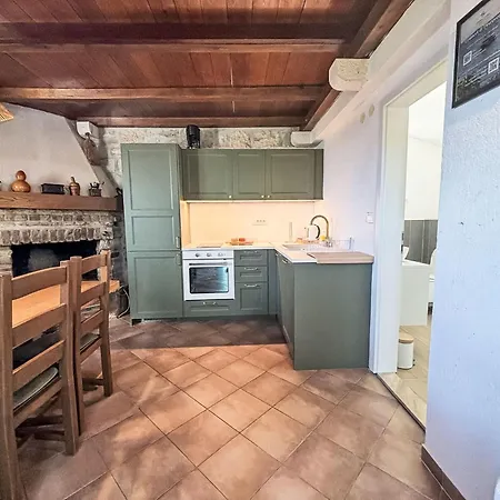 Hill Pool By Interhome Hébergement de vacances